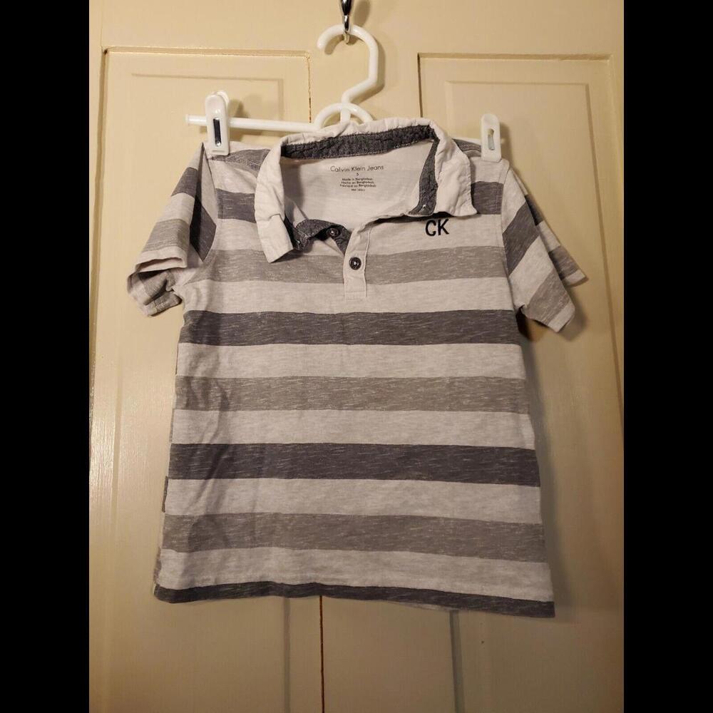 CALVIN KLEIN Young Boy's Striped Polo Shirt Sz 5